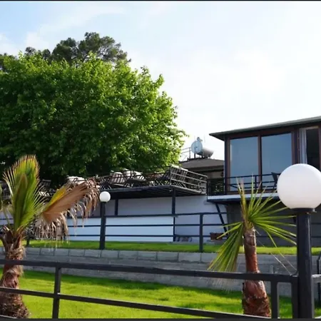 Hotel Mulberry 3*